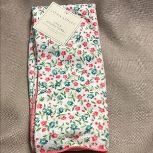 Laura Ashley 2 Pack Kitchen Towels